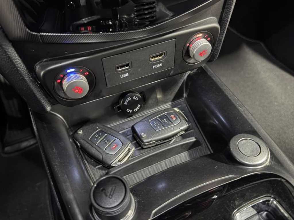 Ssangyong Tivoli - Vista 11