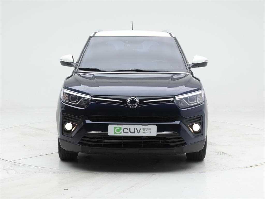 Ssangyong Tivoli - Vista 2
