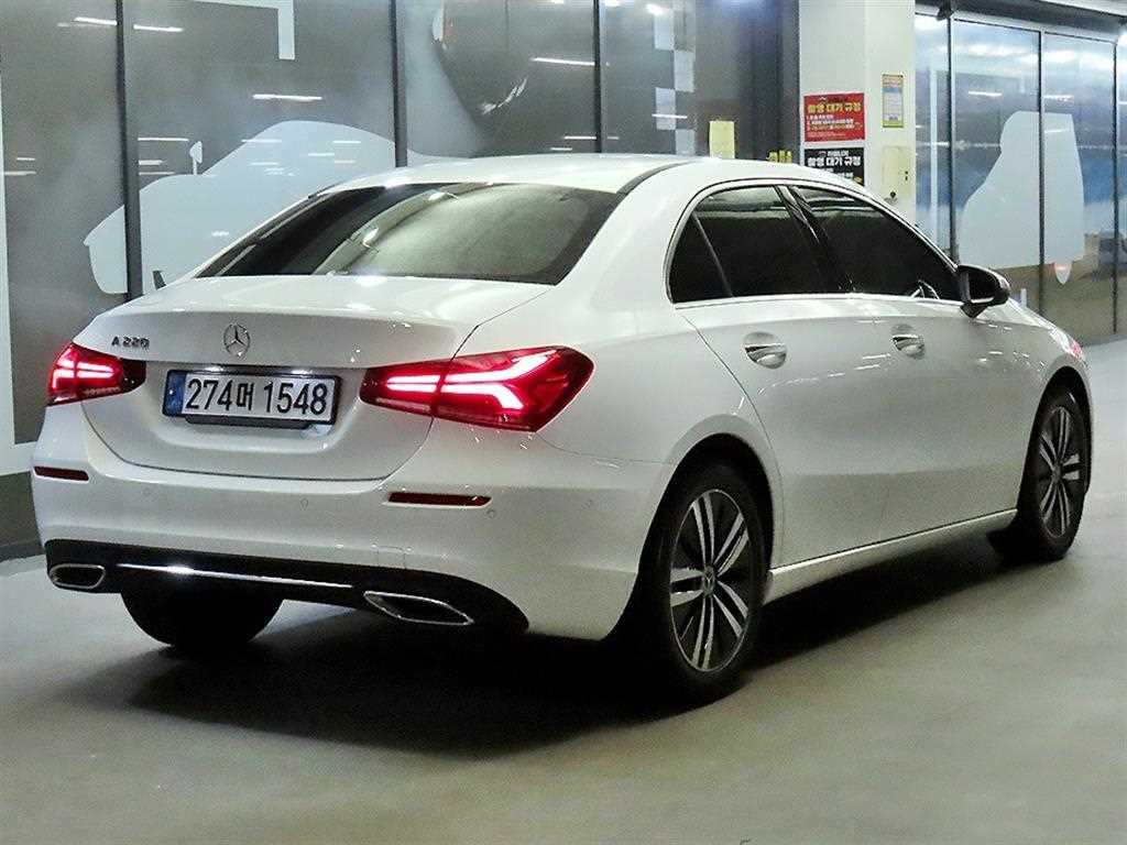 Mercedes Benz A Class - Vista 4