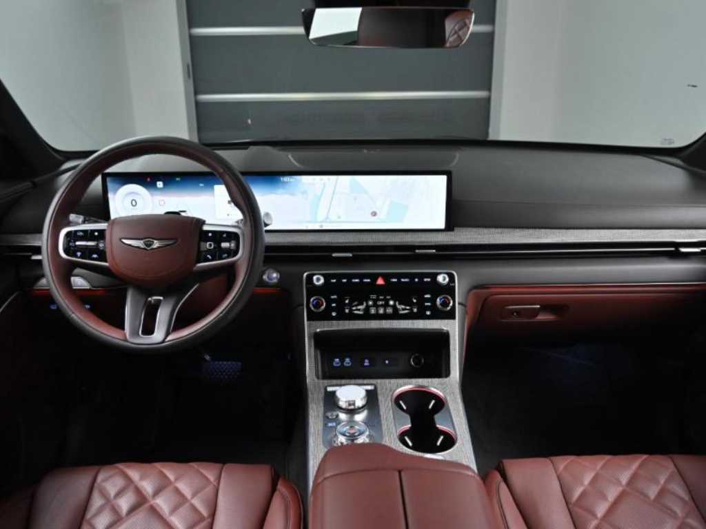 Genesis GV80 - Vista 7