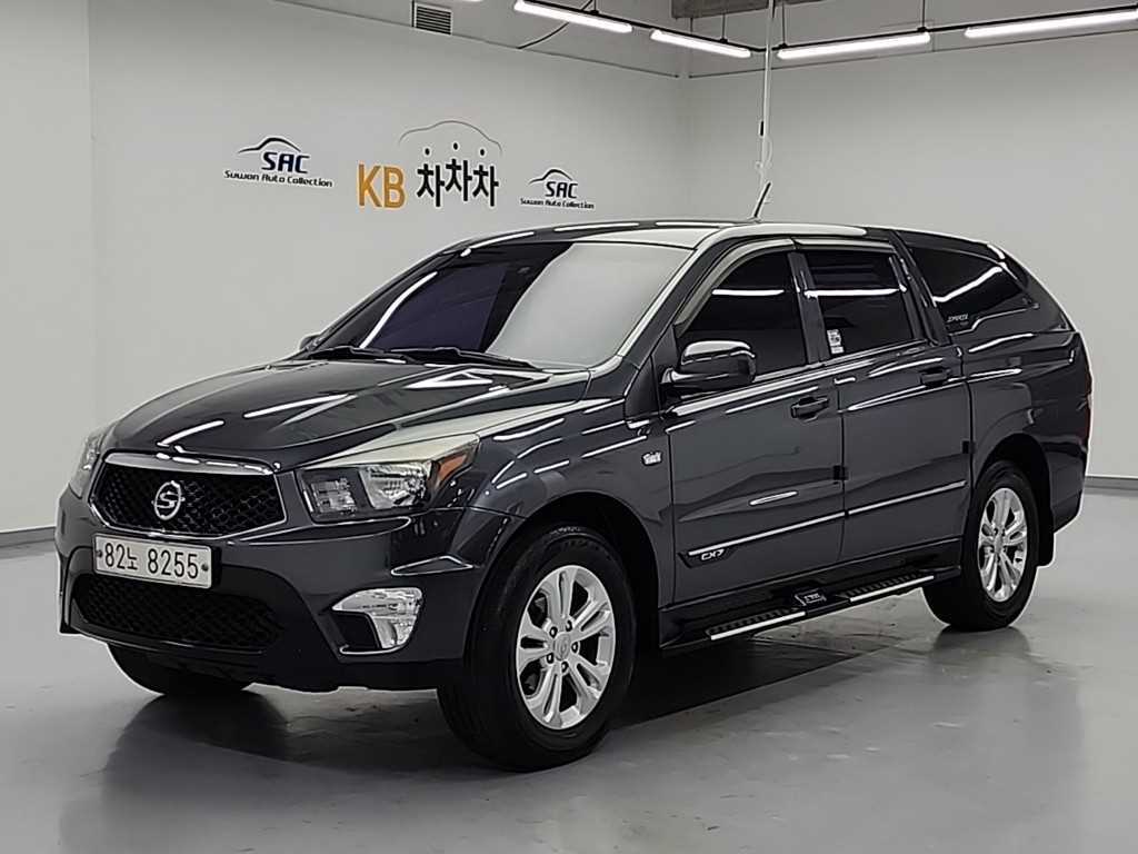 Ssangyong Korando 2016 Negro - Importación desde Corea - HF Imports Iquique - Foto 1