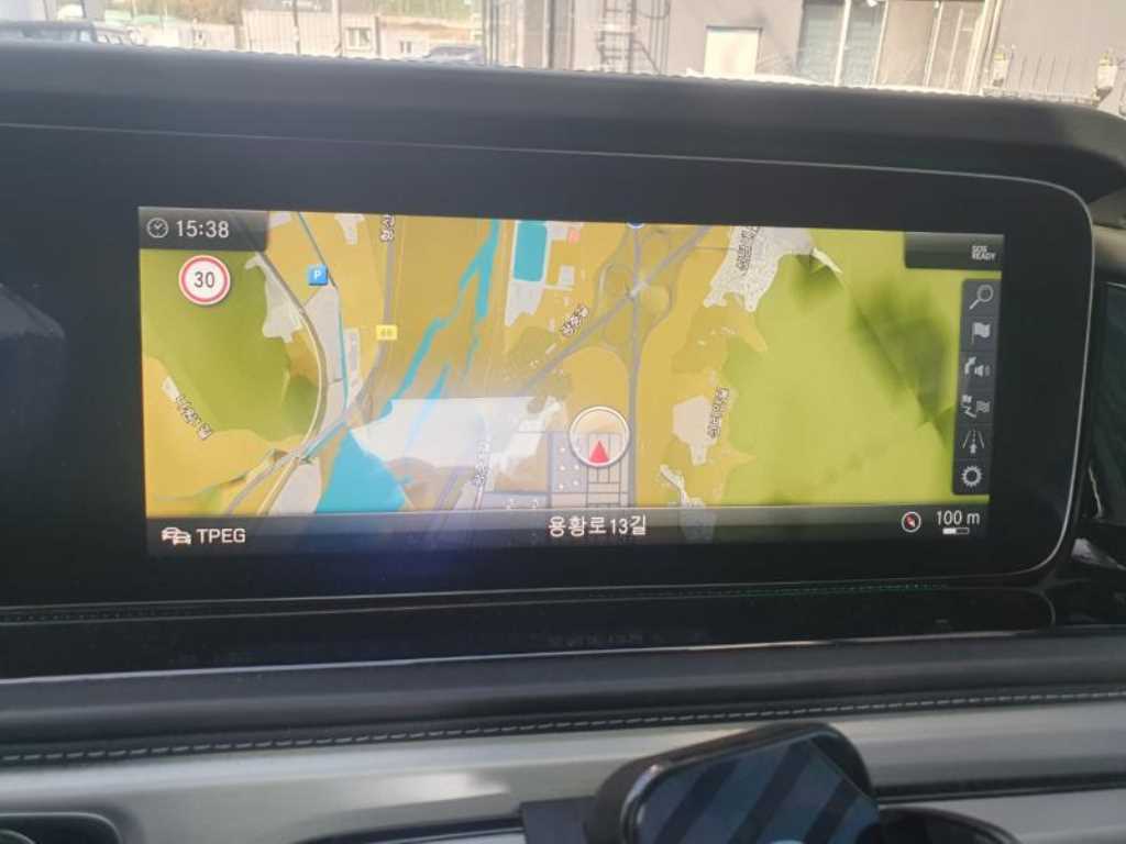 Mercedes Benz G Class (G Wagen) 2019 Negro - Importación desde Corea - HF Imports Iquique - Foto 13