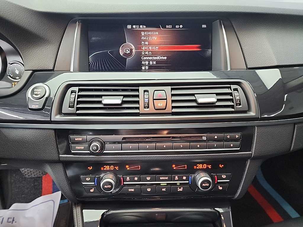 BMW 5 Series - Vista 11