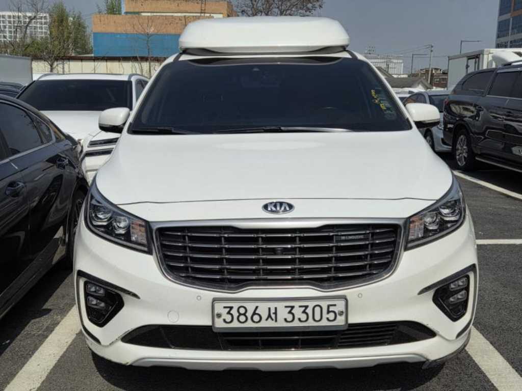 KIA Carnival 2020 Blanco - Importación desde Corea - HF Imports Iquique - Foto 1