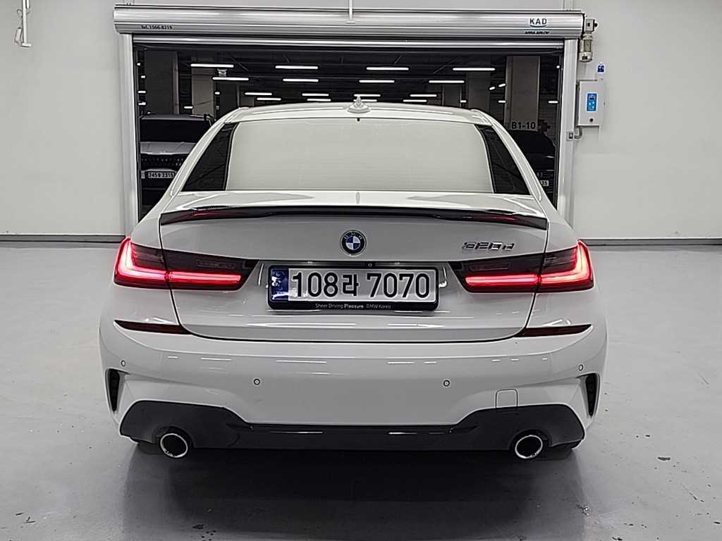 BMW 3 series - Vista 3