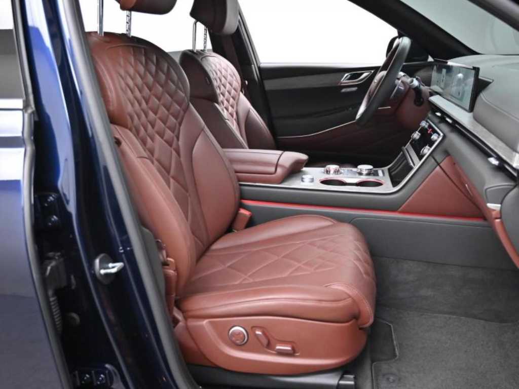 Genesis GV80 - Vista 10