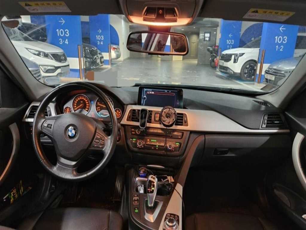 BMW 3 series - Vista 10