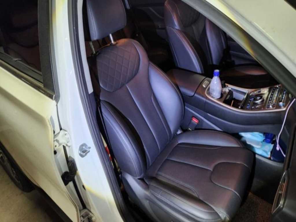 HYUNDAI Santa Fe - Vista 7