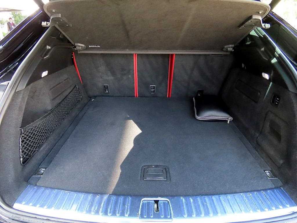 Porsche Cayenne 2021 Negro - Importación desde Corea - HF Imports Iquique - Foto 17