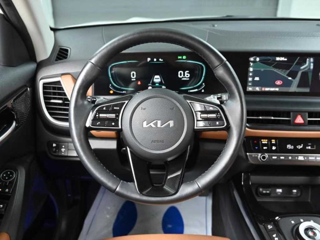 KIA Seltos 2023 Blanco - Importación desde Corea - HF Imports Iquique - Foto 13