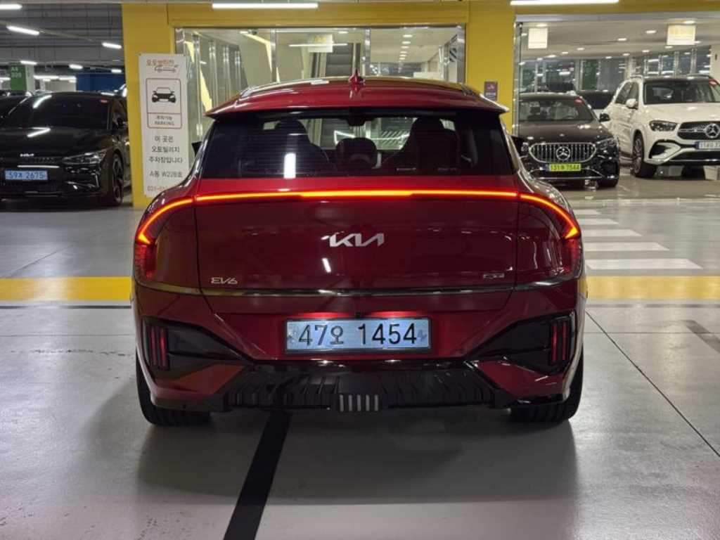 KIA EV6 - Vista 5