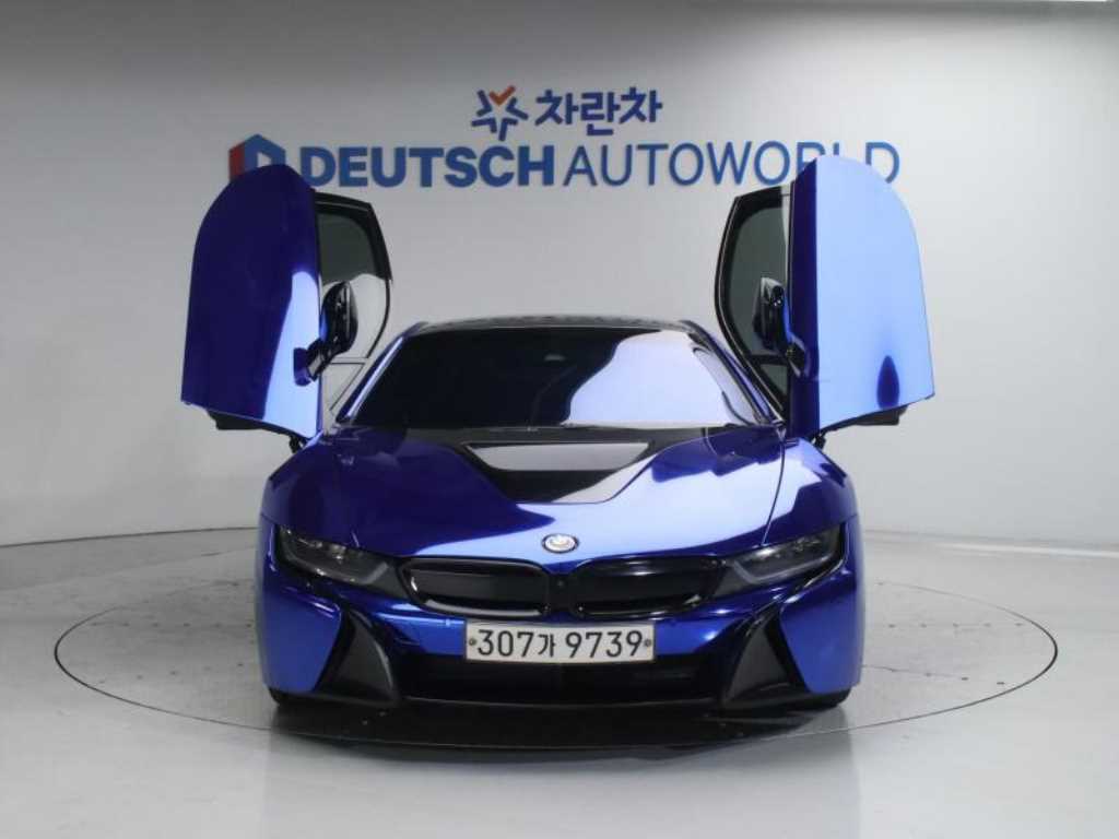 BMW i8 - Vista 3