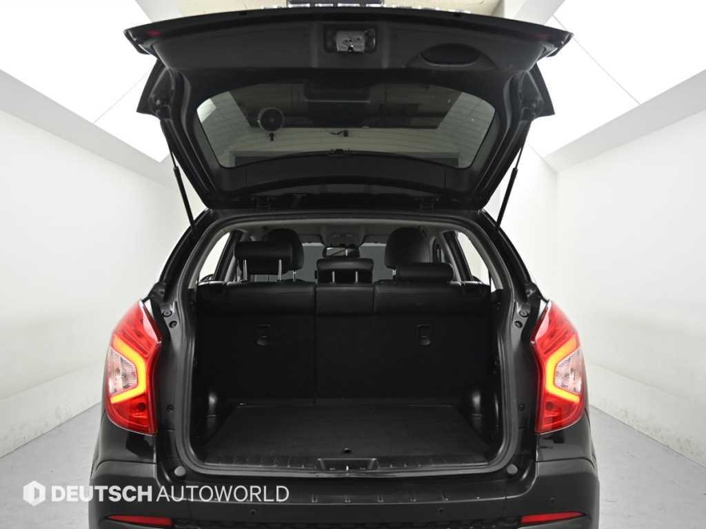 Ssangyong Korando 2017 Negro - Importación desde Corea - HF Imports Iquique - Foto 19
