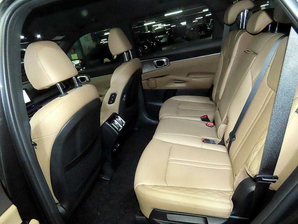 KIA Sorento - Vista 7