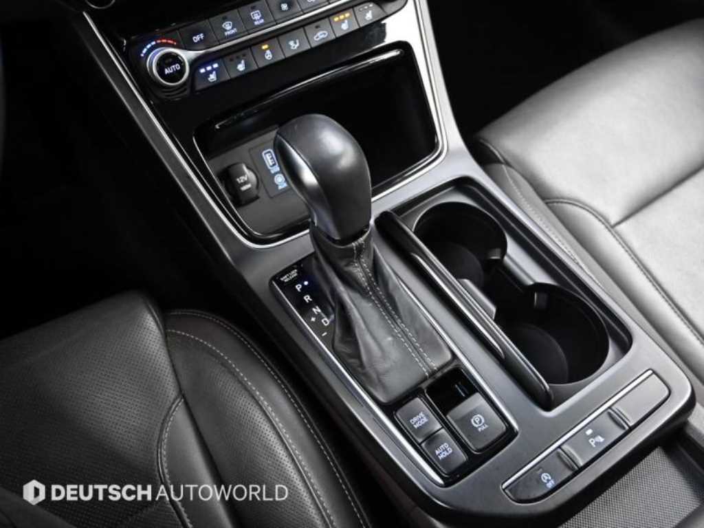 HYUNDAI Grandeur - Vista 9