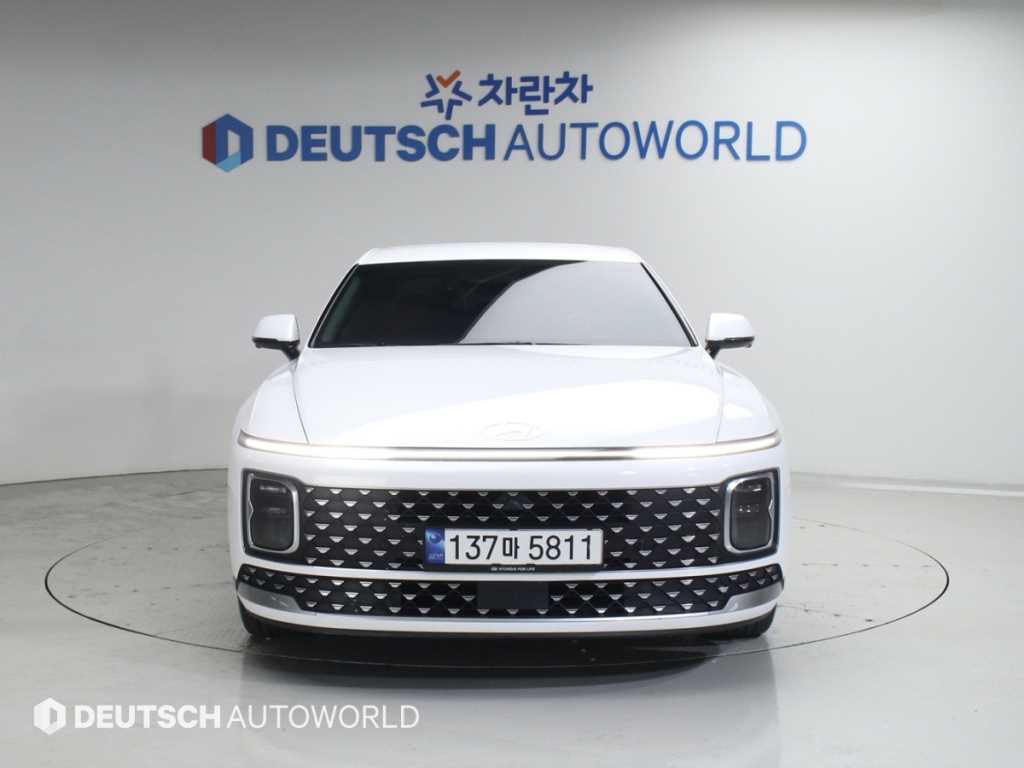 HYUNDAI Grandeur - Vista 3