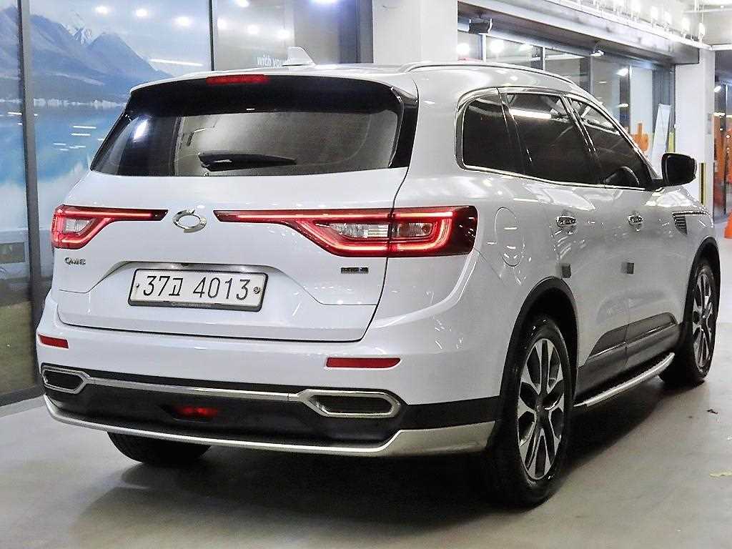 SAMSUNG QM6 - Vista 4