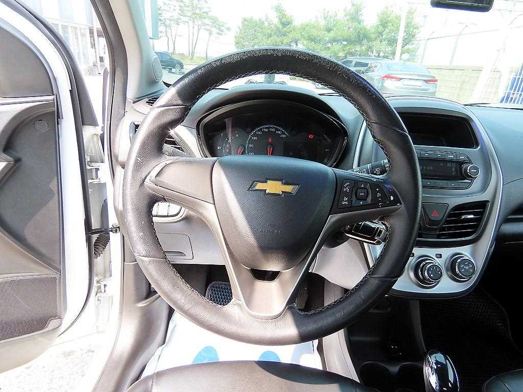Chevrolet Spark - Vista 8
