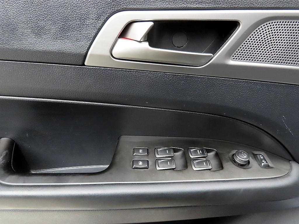 Ssangyong Rexton - Vista 11
