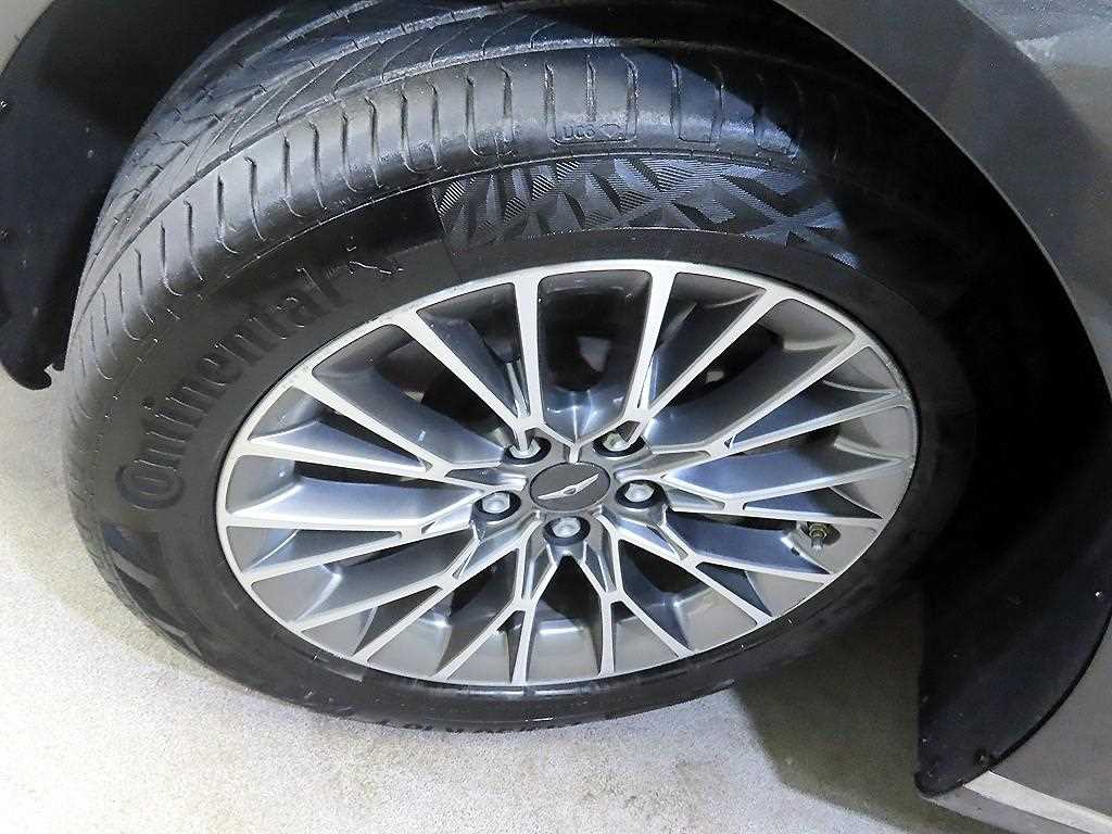 Genesis G80 2022 Gris - Importación desde Corea - HF Imports Iquique - Foto 20