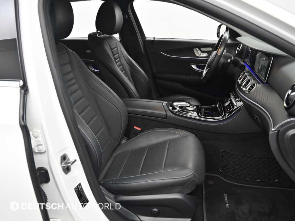 Mercedes Benz E class - Vista 10