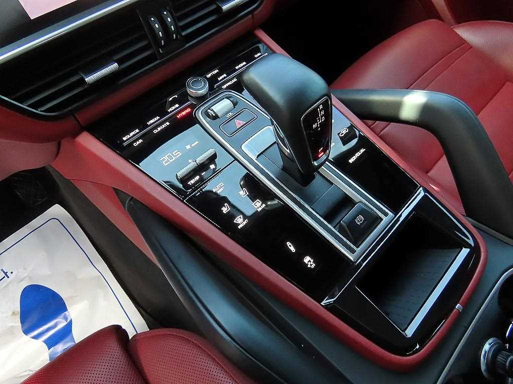 Porsche Cayenne - Vista 10