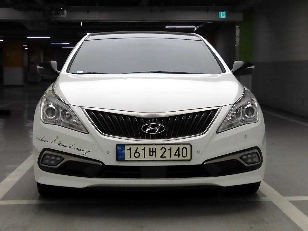 HYUNDAI Grandeur 2012 Blanco - Importación desde Corea - HF Imports Iquique - Foto 1