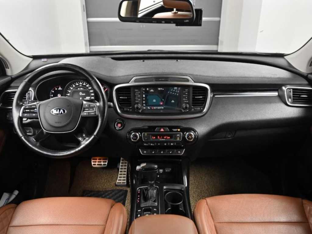 KIA Sorento - Vista 7