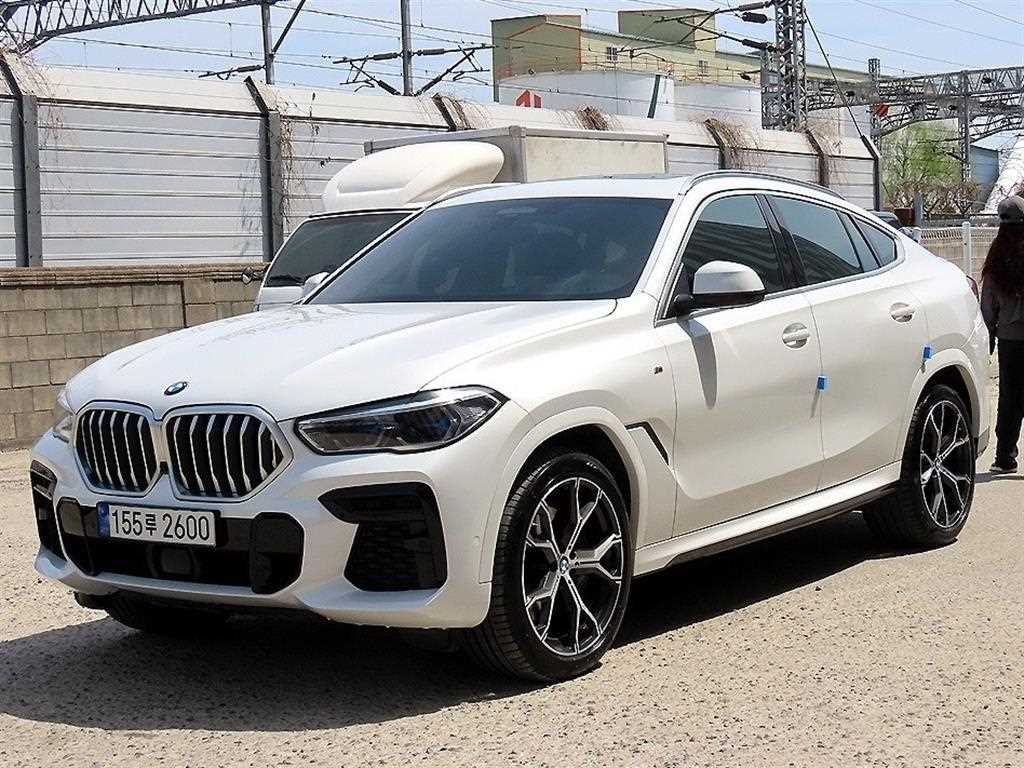 BMW X6 - Vista 2