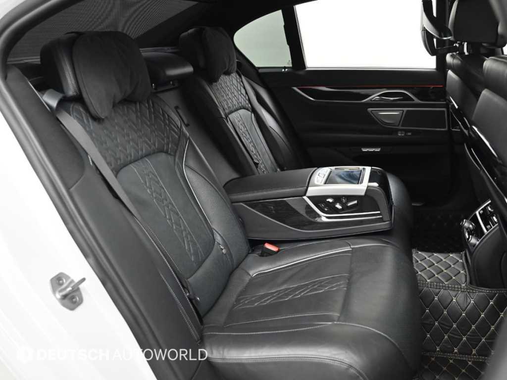 BMW 7 Series - Vista 12