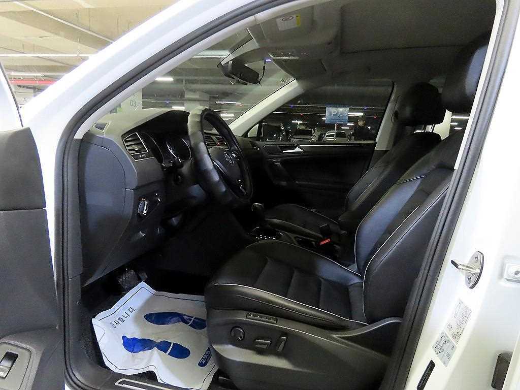 Volkswagen Tiguan - Vista 6