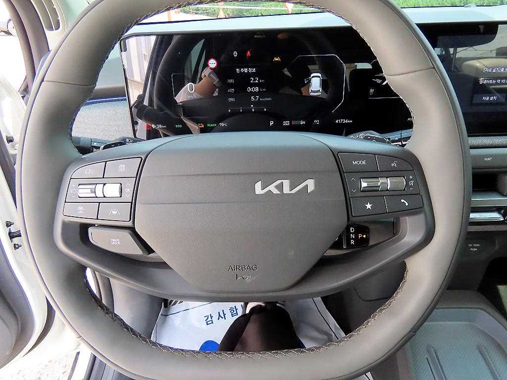 KIA EV3 - Vista 8