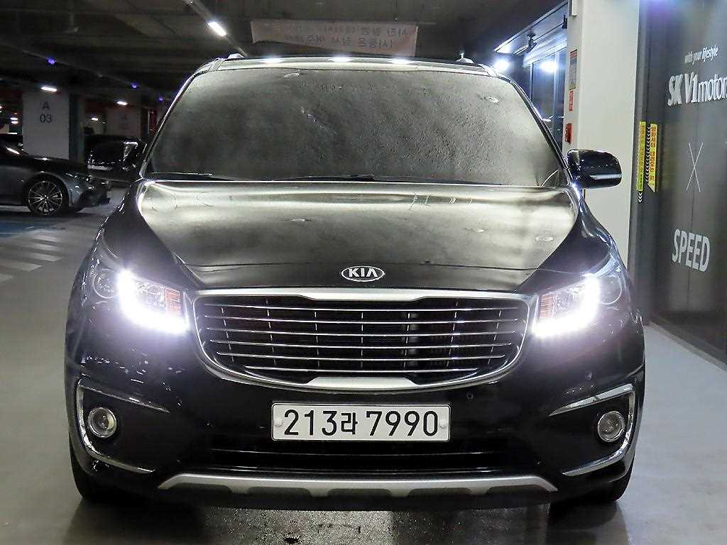 KIA Carnival - Vista 2