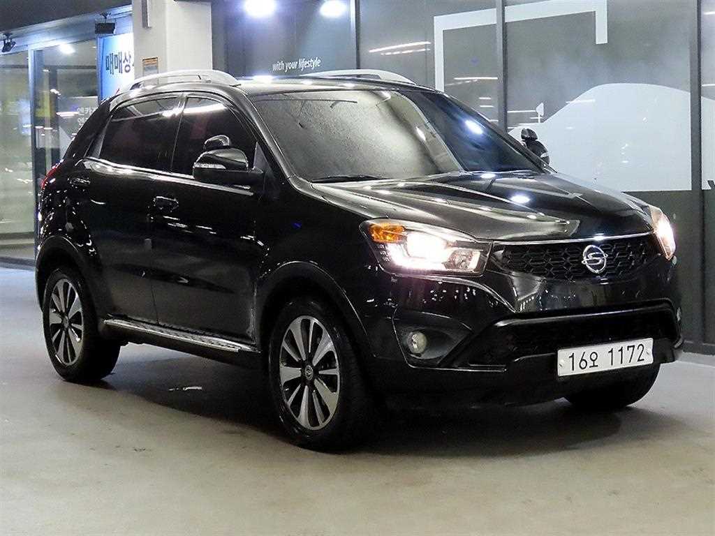 Ssangyong Korando 2015 Negro - Importación desde Corea - HF Imports Iquique - Foto 1