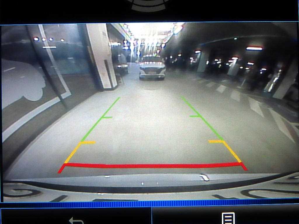 SAMSUNG QM6 2019 Blanco - Importación desde Corea - HF Imports Iquique - Foto 14