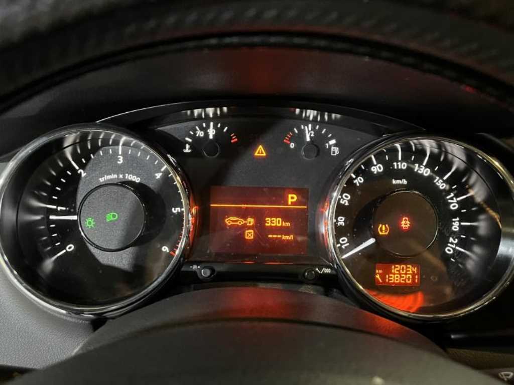 Peugeot 3008 - Vista 9