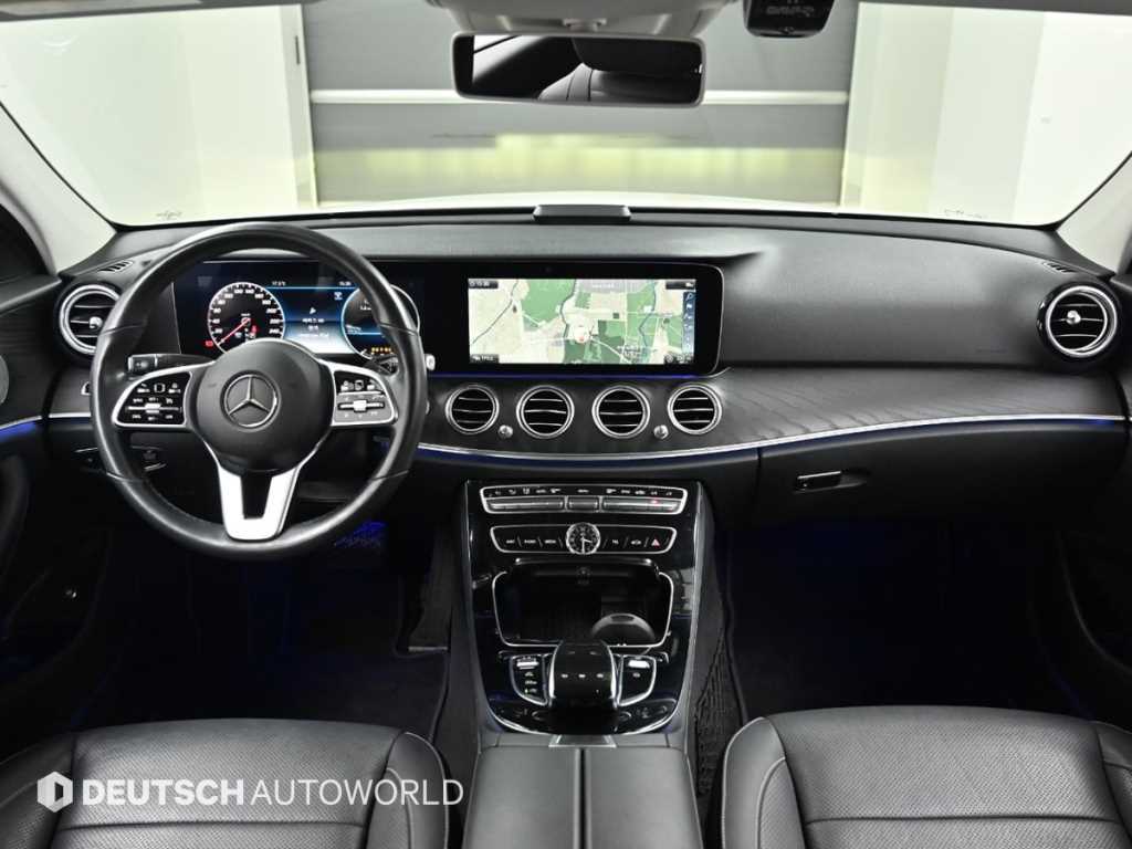 Mercedes Benz E class - Vista 7