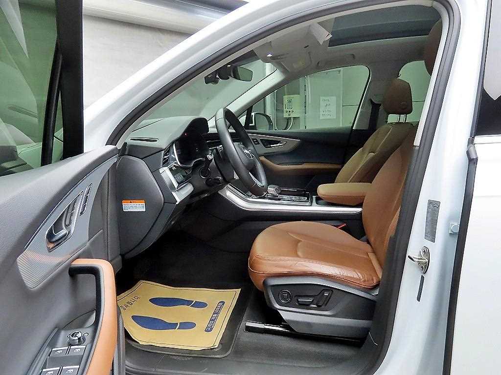 Audi Q7 - Vista 5