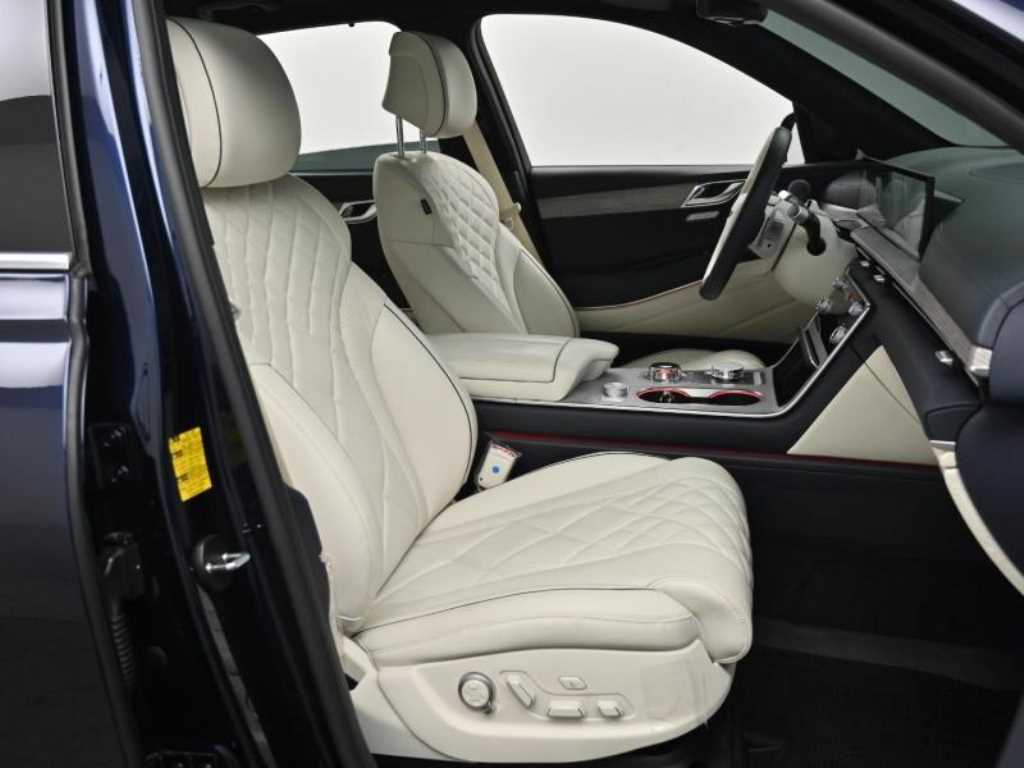 Genesis GV80 - Vista 10