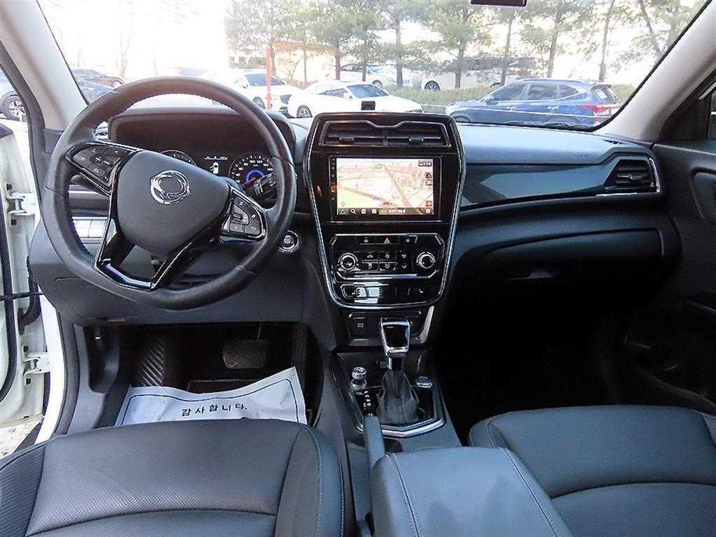 Ssangyong Tivoli - Vista 7
