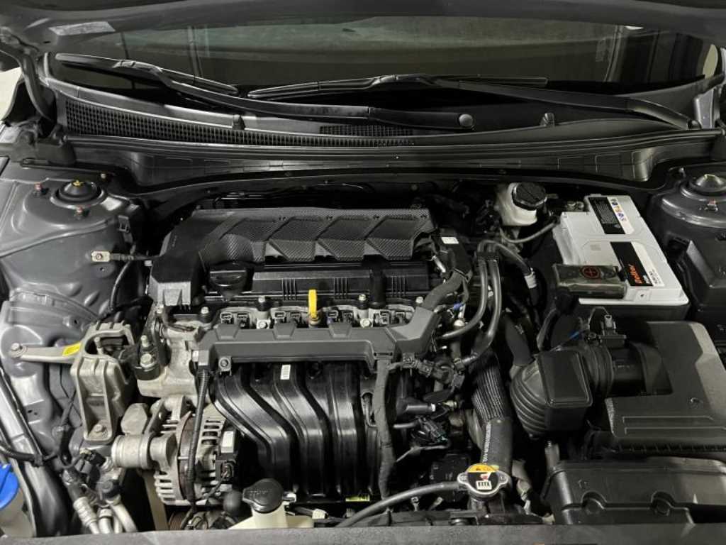 HYUNDAI Avante 2021 Gris - Importación desde Corea - HF Imports Iquique - Foto 13