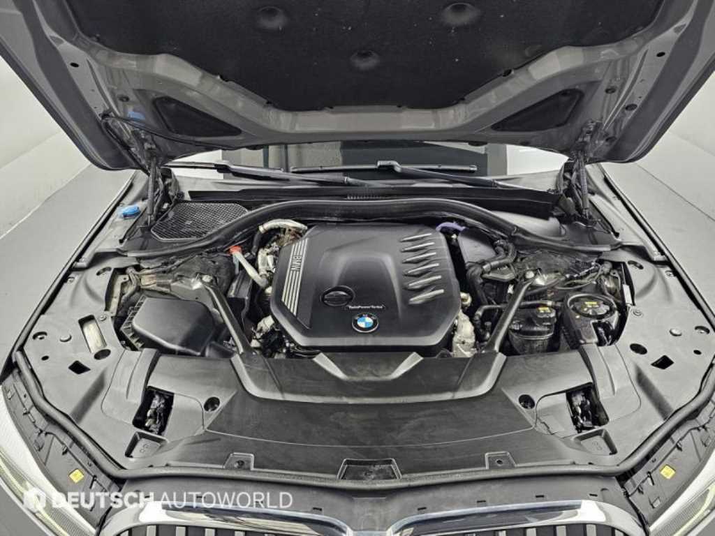 BMW 7 Series - Vista 6