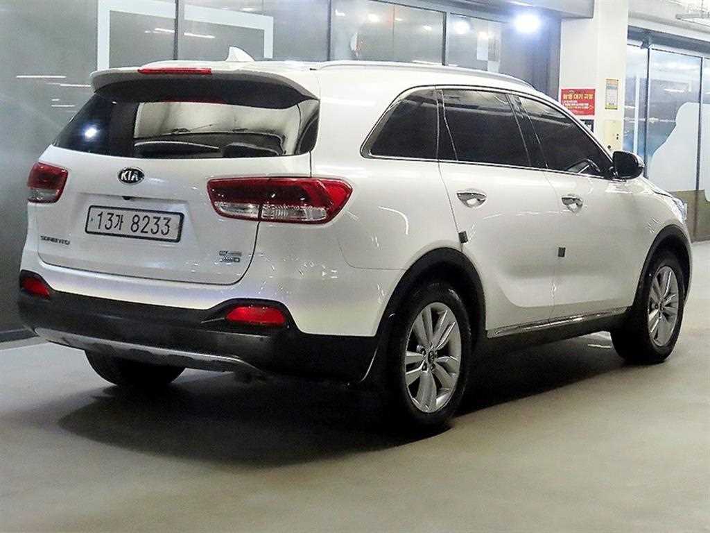 KIA Sorento - Vista 4