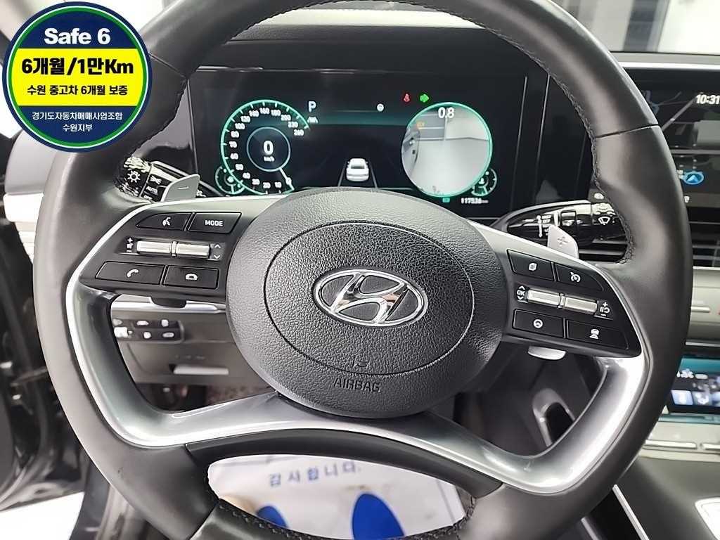 HYUNDAI Grandeur - Vista 9