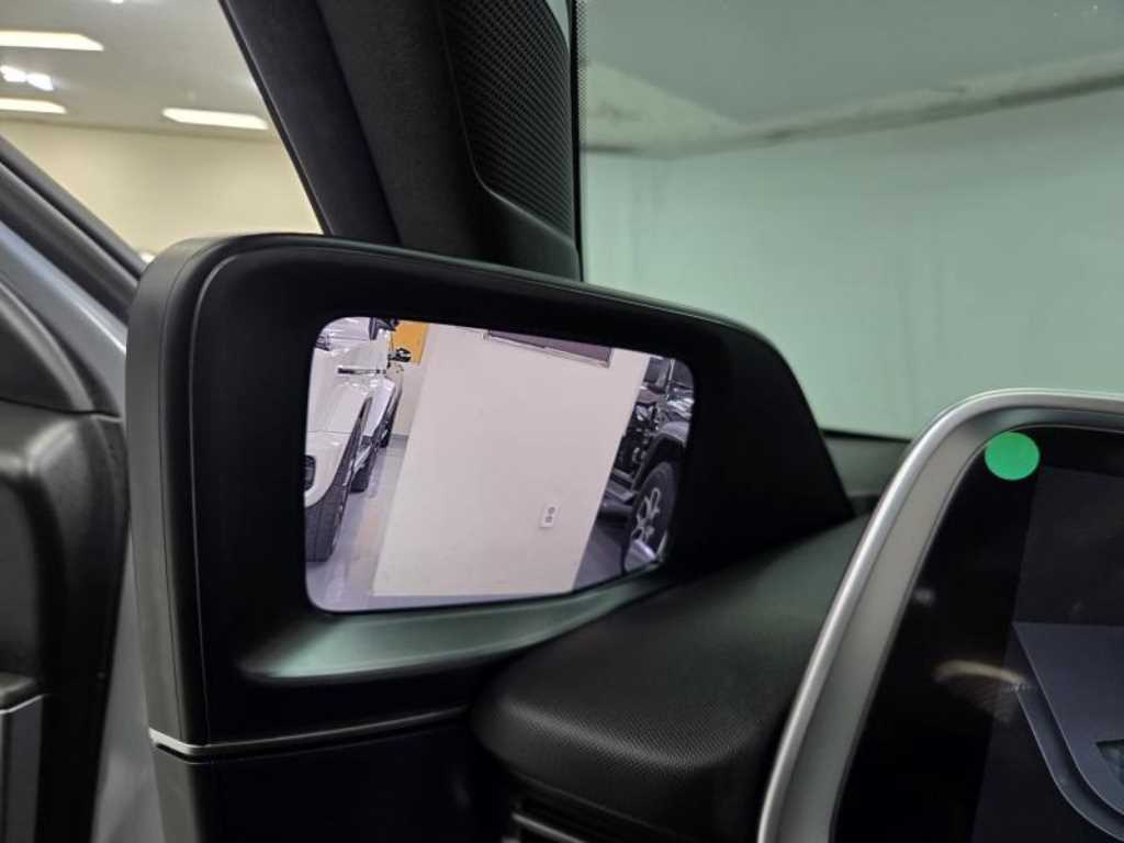 HYUNDAI Ioniq 6 - Vista 12