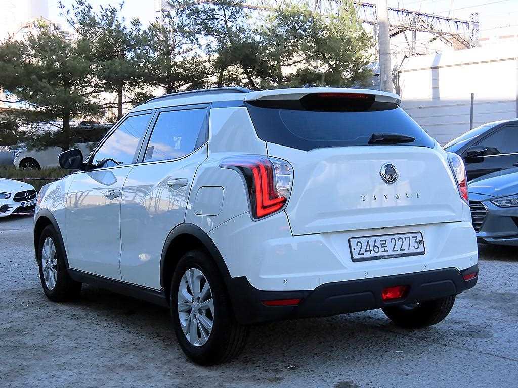 Ssangyong Tivoli - Vista 3