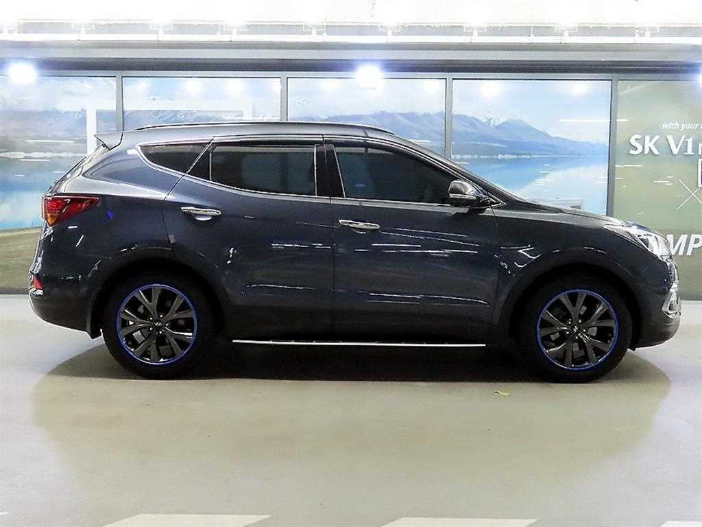 HYUNDAI Santa Fe - Vista 3