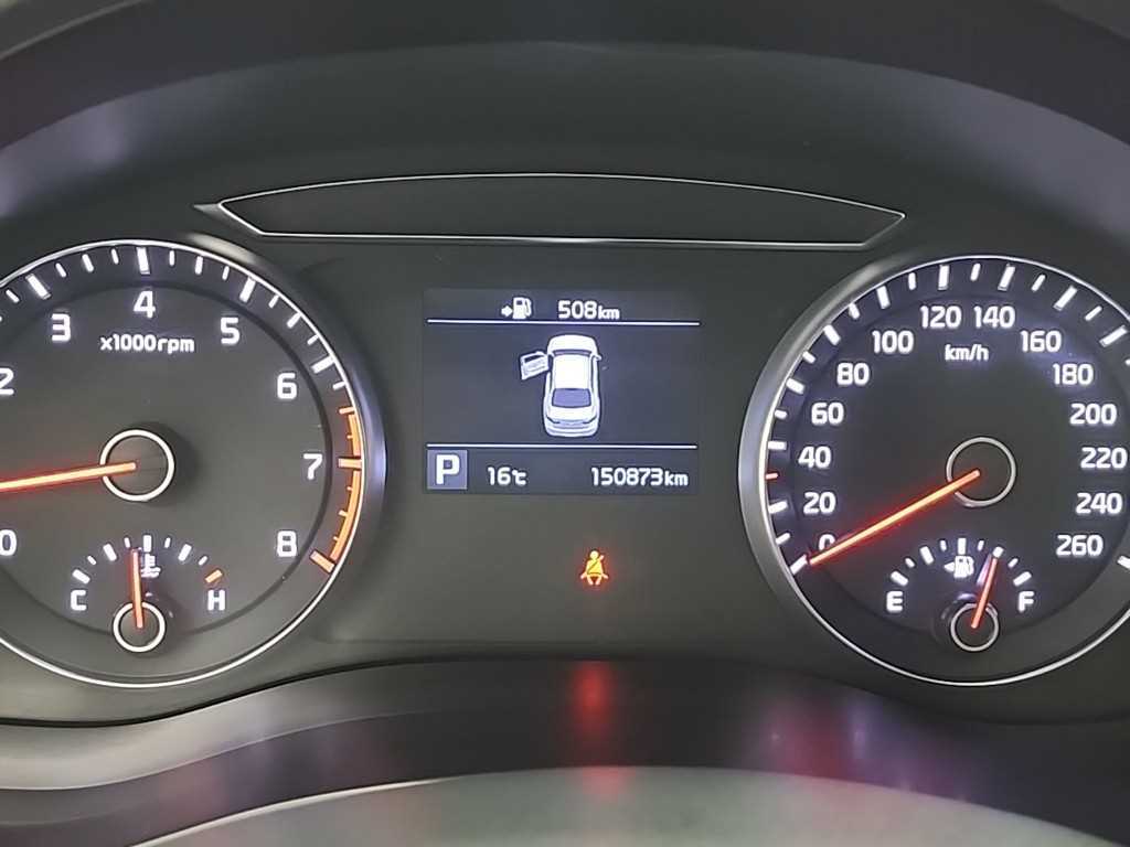 KIA K7 - Vista 6