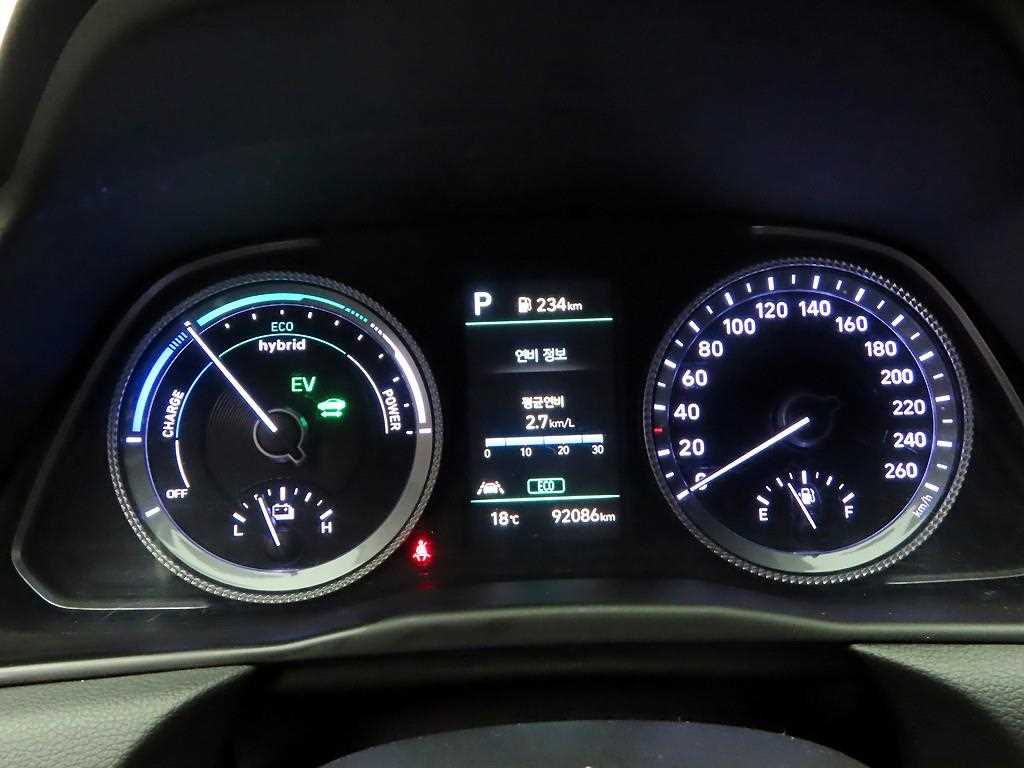 HYUNDAI Sonata - Vista 6