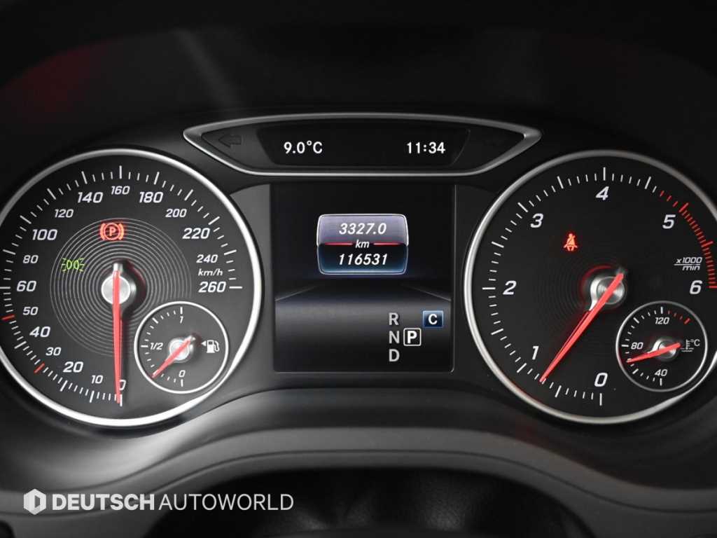 Mercedes Benz B Class (MY B) - Vista 8